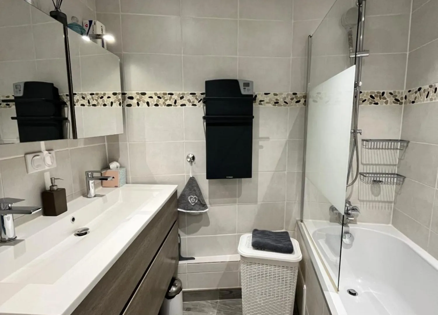 Charmant Appartement Renove Seillans Apartament
